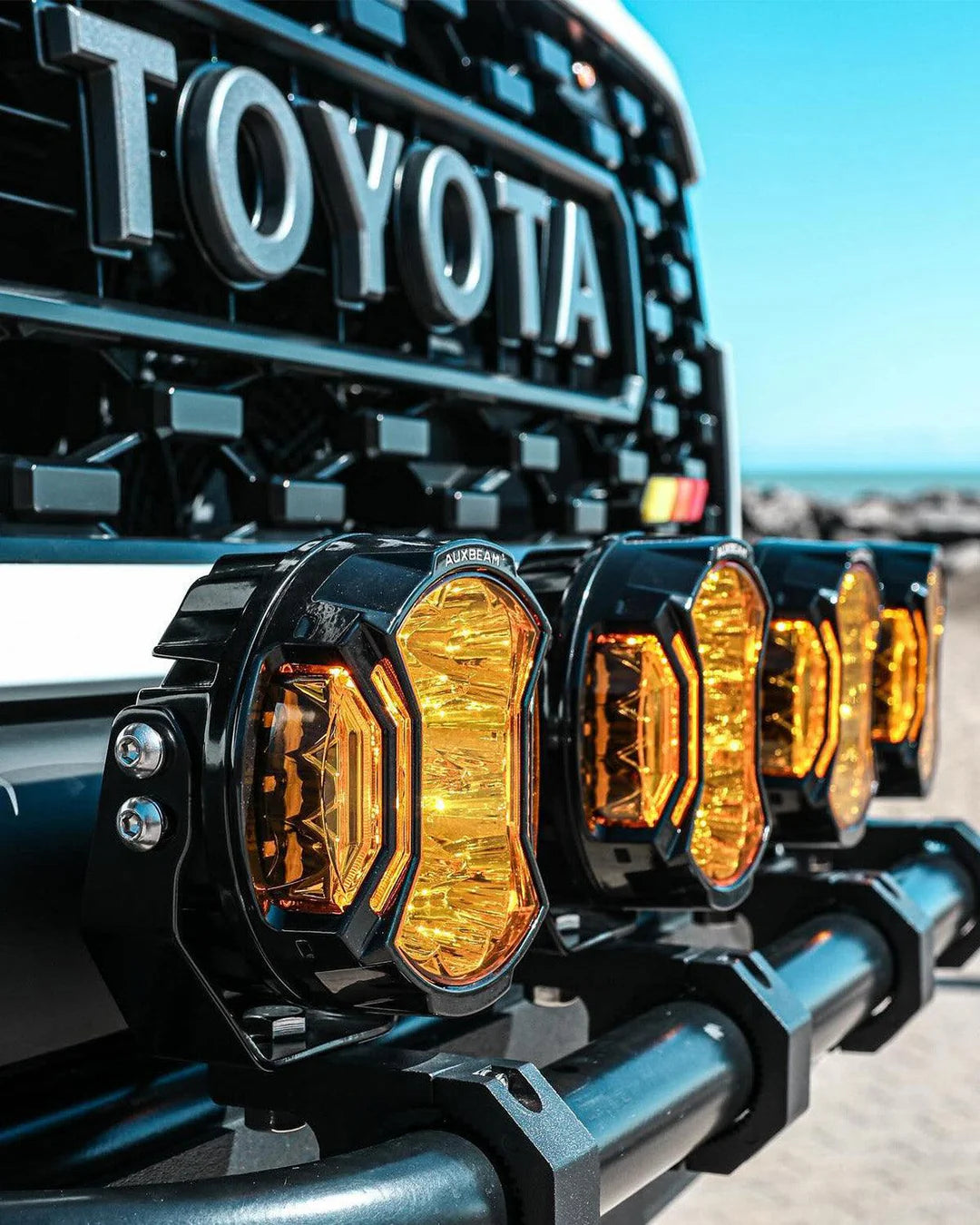 Auxbeam V-ULTRA Series 5 Inch 172W LED Side Shooter Amber Pod Lights Amber DRL.